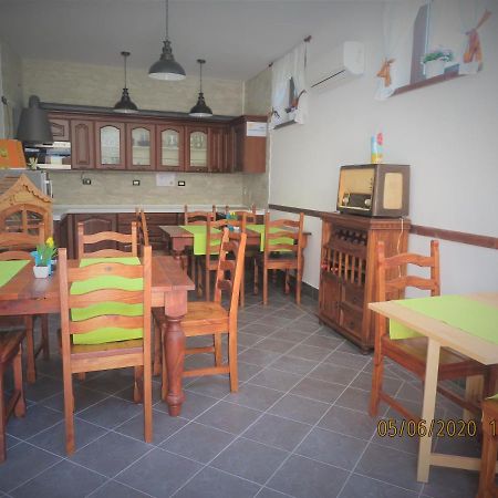 Amici Holiday B&B Di Bielak Aneta Izabela เวซซาโน ลิกูเร ภายนอก รูปภาพ