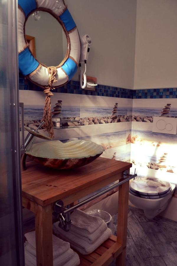 Amici Holiday B&B Di Bielak Aneta Izabela เวซซาโน ลิกูเร ภายนอก รูปภาพ